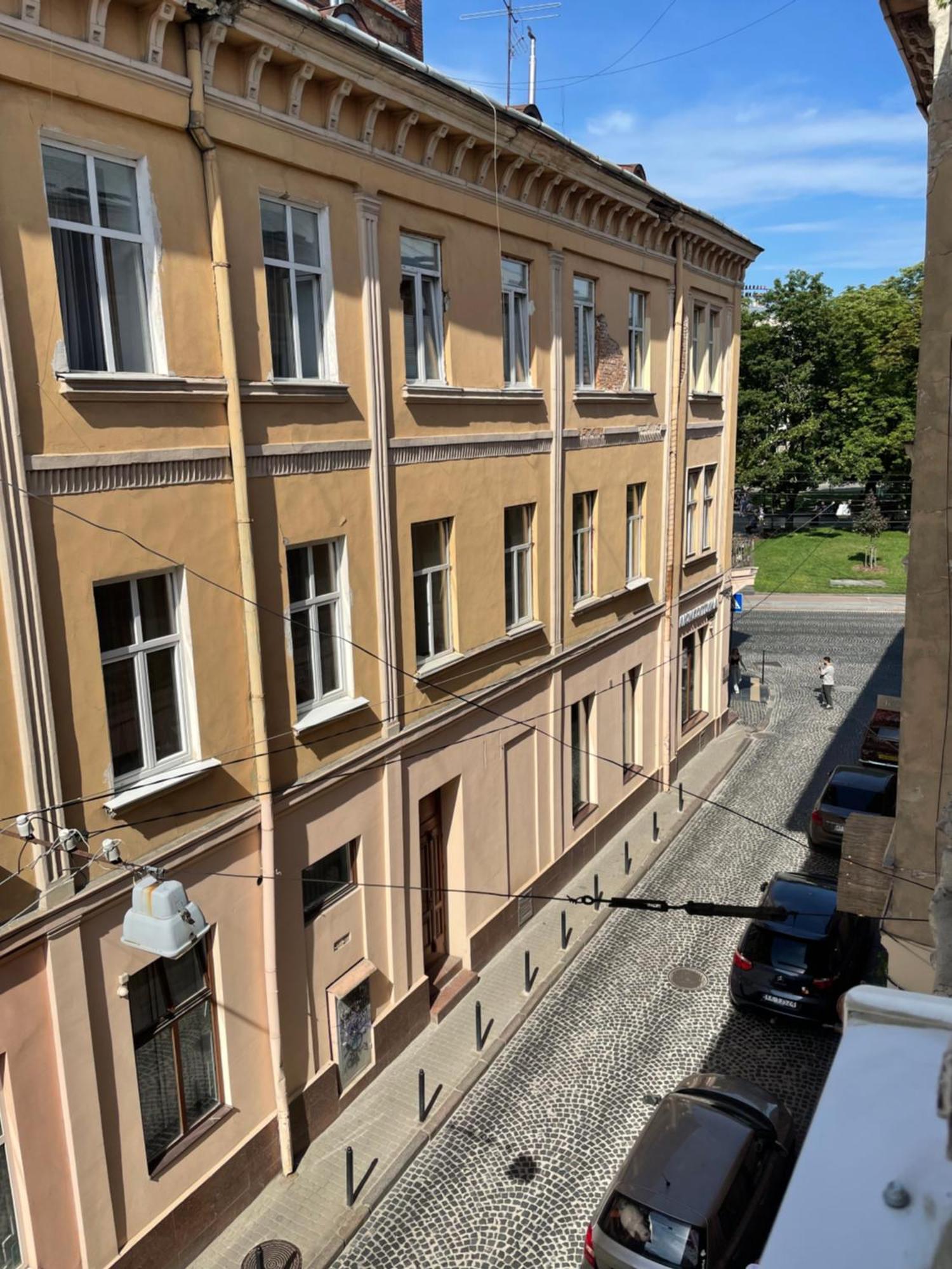 Тиктора, 3 Центр Apartment ลวีฟ ภายนอก รูปภาพ